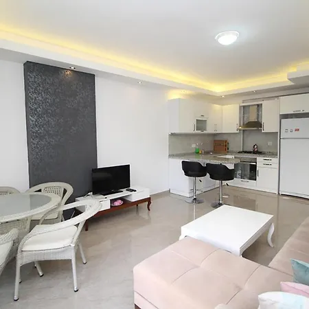 Queen Alanya 1+1 Fully Equipped Apartment דירה
